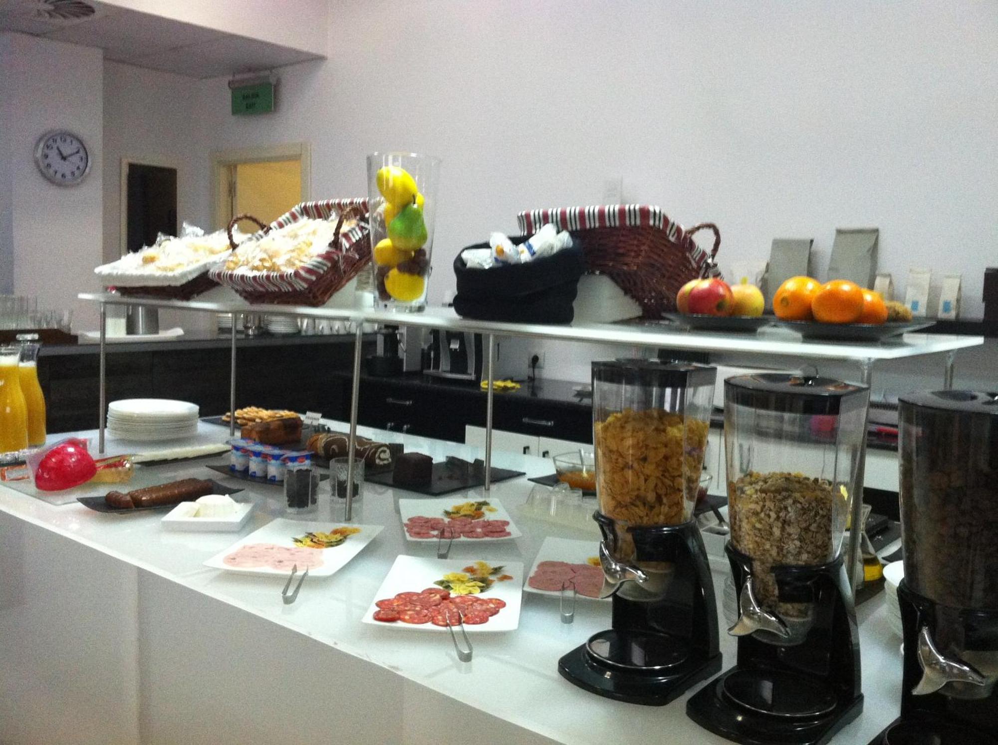 Nap Oviedo Hotel Ngoại thất bức ảnh